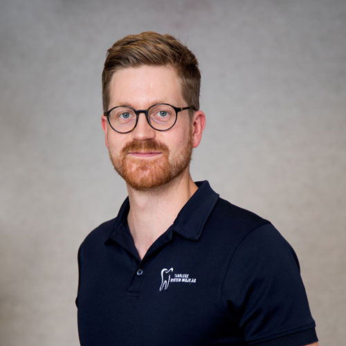 Tannlege Jon Amund Amundgaard hos Tannlege Øystein Misje