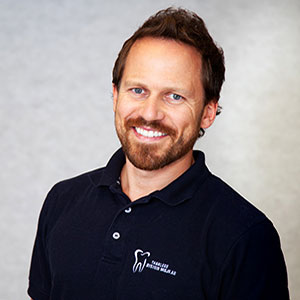 Tannlege Øystein Misje hos Tannlege Øystein Misje